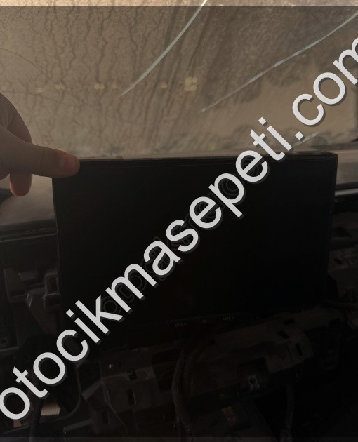 TOYOTA COROLLA MULTİMEDYA EKRAN ORİJİNAL SÖKME