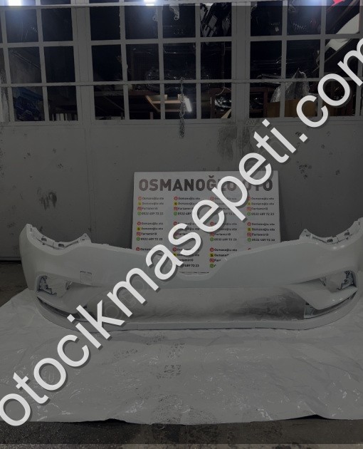 RENULT CLİO 4 ÖN TAMPON MAKYAJLI KASA BOYALI HAZIR