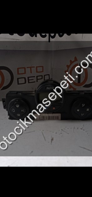 Renault Megane 2 Dijital Klima Kontrol Paneli Orjinal Çıkma