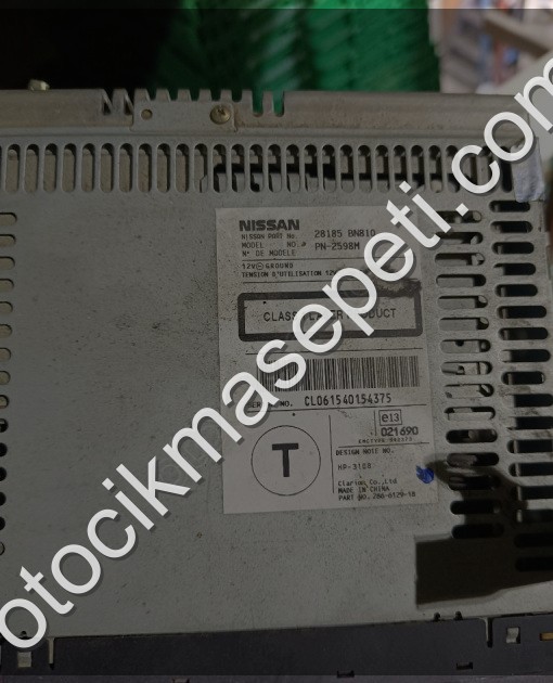 Nissan almera orjinal cd radio çalar. 28185 bn810