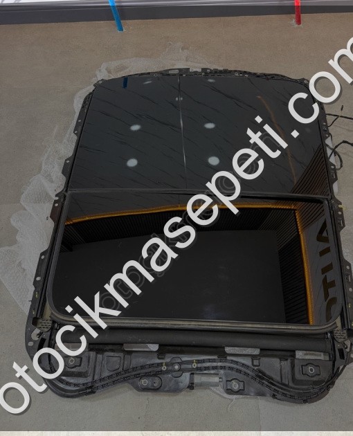 Cupra Formentor komple sunroof sıfır orijinal