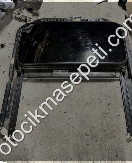 561877041 5T5 PASSAT B7 SANRUF KOMPLE 561959591 SUNROOF MOTORU