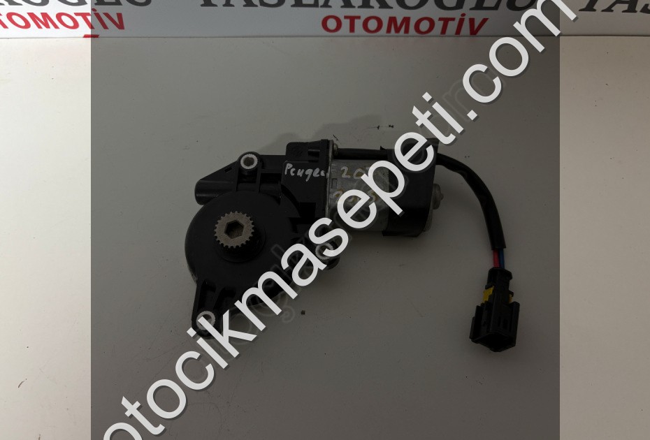 PEUGEOT 208 SUNROF MOTORU