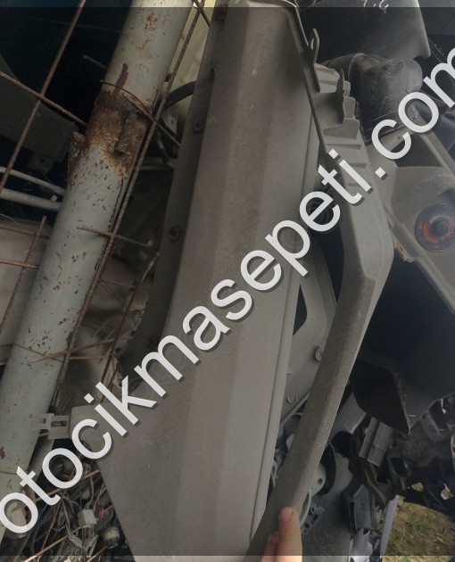 Volkswagen transboter T4 cam çerçevesi sol