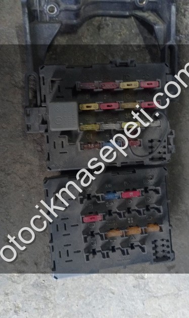 Fiat uno sigorta kutusu