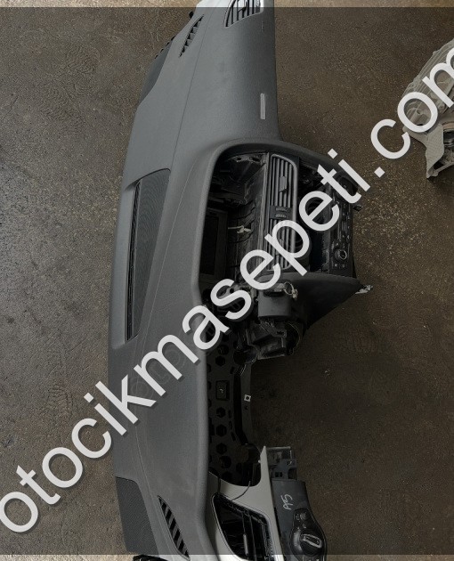 A5 2013 KOMPLE TORPİDO SET ORJİNAAL ÇIKMA PARÇA