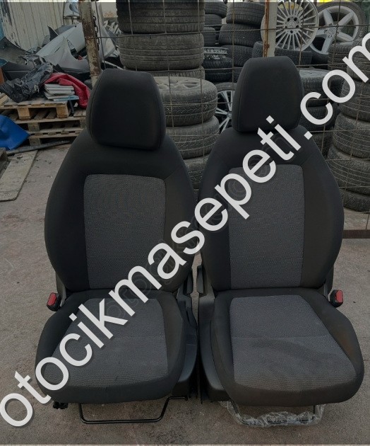 DOBLO 4 SAĞ SOL ÖN KOLTUK ORJİNAAL ÇIKMA PARÇAA