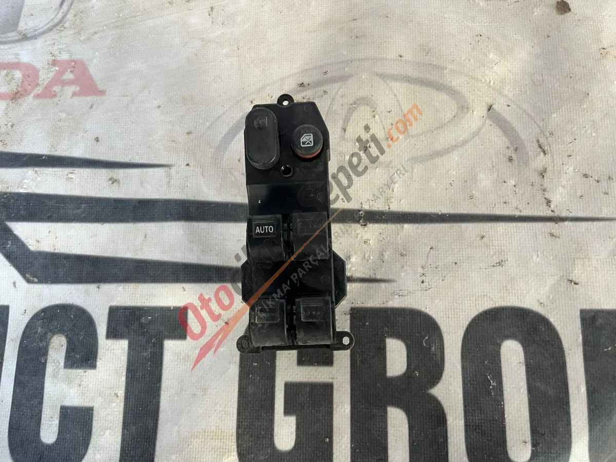 HONDA JAZZ&CİTY DÖRTLÜ CAM AÇMA DÜĞMESİ ÇIKMA ORJINAL