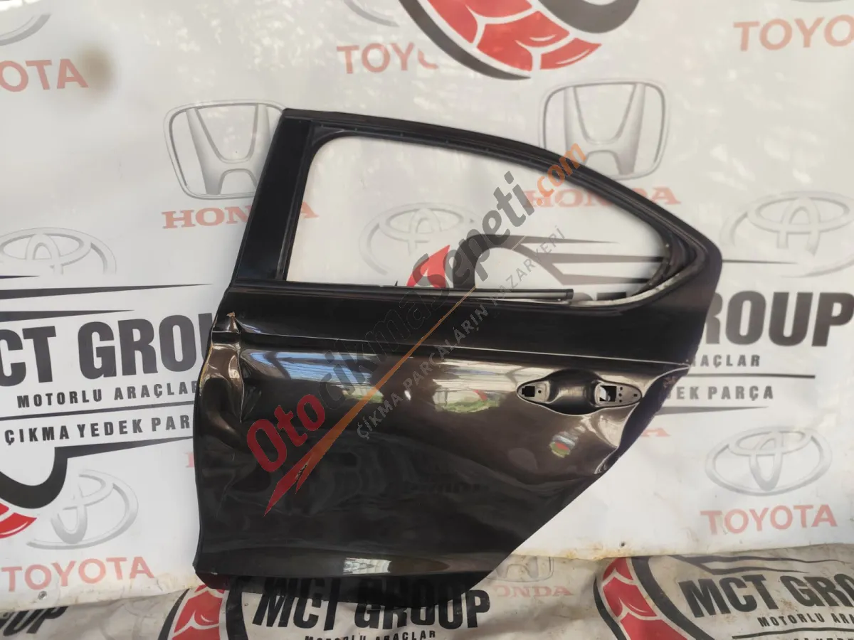 HONDA CİTY SOL ARKA KAPI ORJİNAL ÇIKMA (2021-2024)
