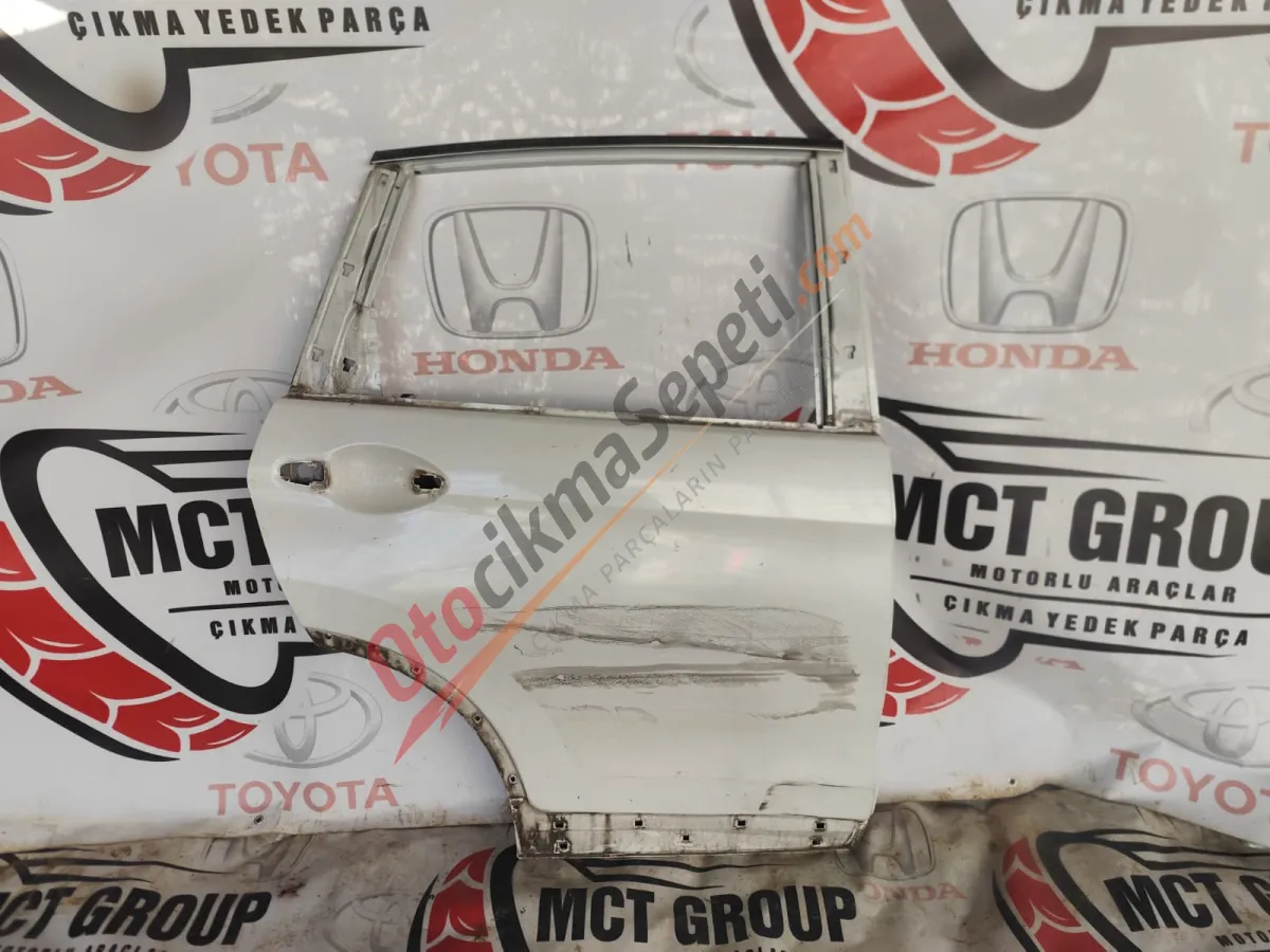 HONDA CRV SAĞ ARKA KAPI ÇIKMA ORJINAL 2013-2018 Resmi