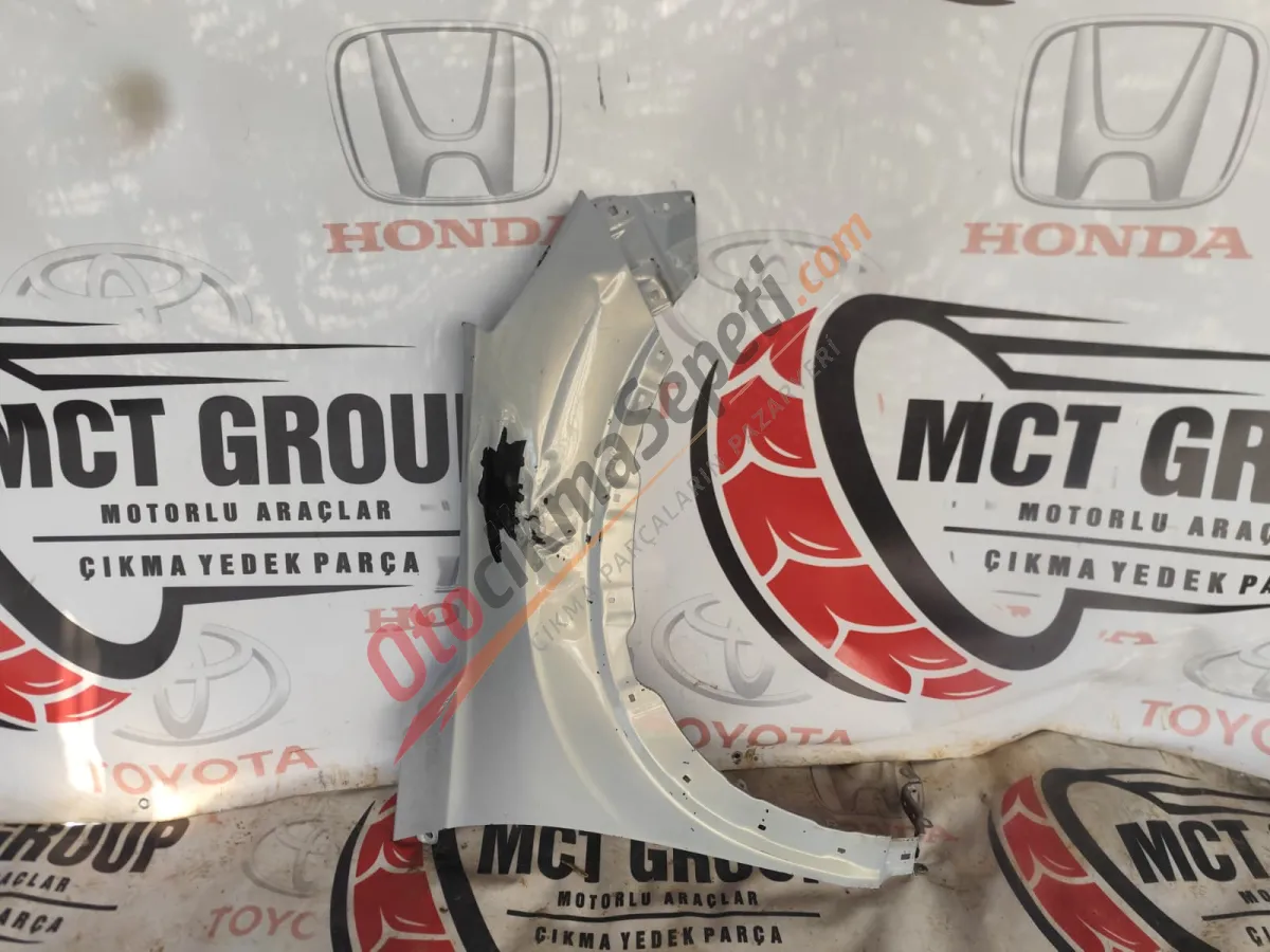 HONDA HRV SAĞ ÖN ÇAMURLUK ÇIKMA ORİJİNAL PARÇA